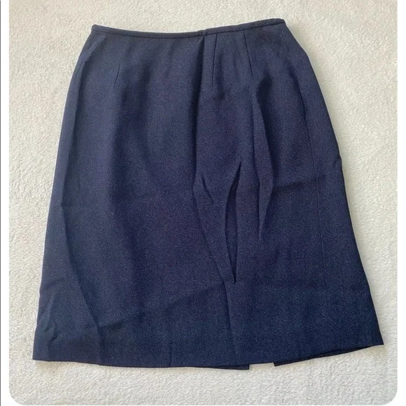 VTG Tahari Classics Knee Length Straight Pencil Skirt Blue Size 6 USA Made - Picture 1 of 8